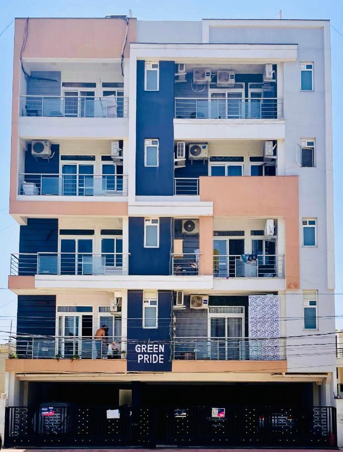 3Bhk Airport Vista Apartment - Entire Apartment ジャイプール エクステリア 写真